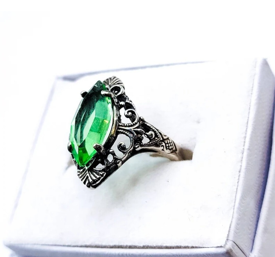 Sterling Uranium Glass Ring Marquise Filigree Green Faceted 925 Silver