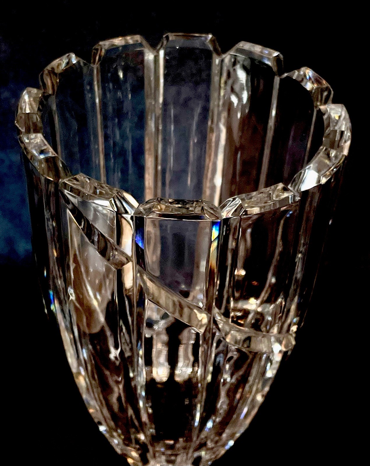VINTAGE MIKASA UPTOWN VASE, HEAVY CRYSTAL w DEEP CUT VERTICAL & SWIRL, SLOVENIA
