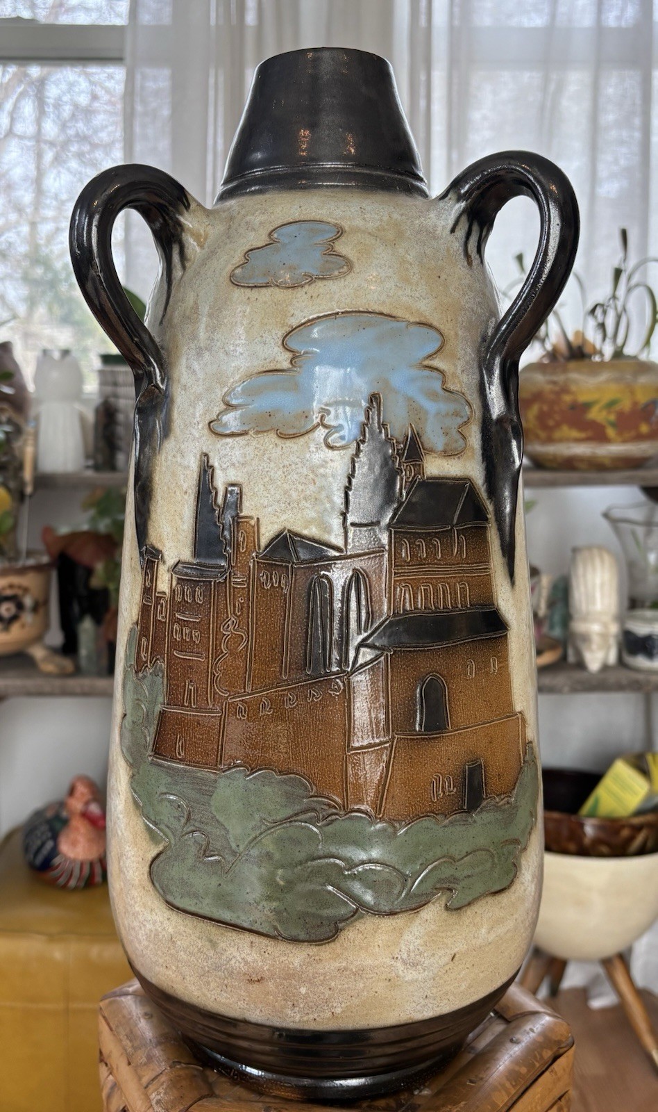 Roger Guerin Luxembourg Castle Lion Crest Salt Glaze Stoneware Art Deco Vase EUC