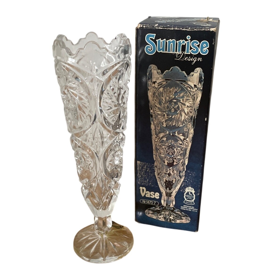Anna Hutte Sunrise Pattern Genuine 24% Lead Crystal Vase 8 inch Germany w Box