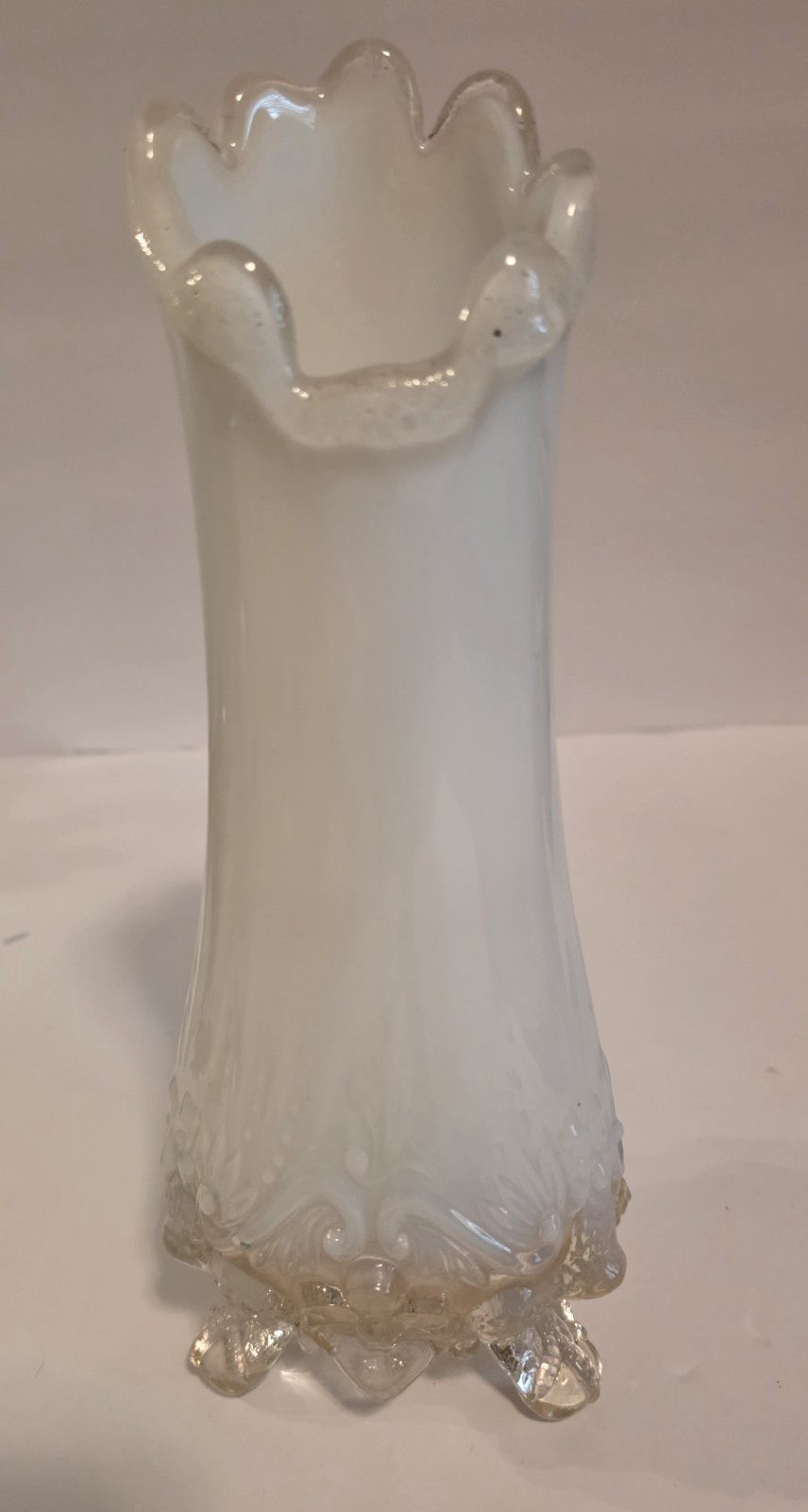 Piasa Bird By Sowerby Glass Co, 1988 – 1905, White Opalescent