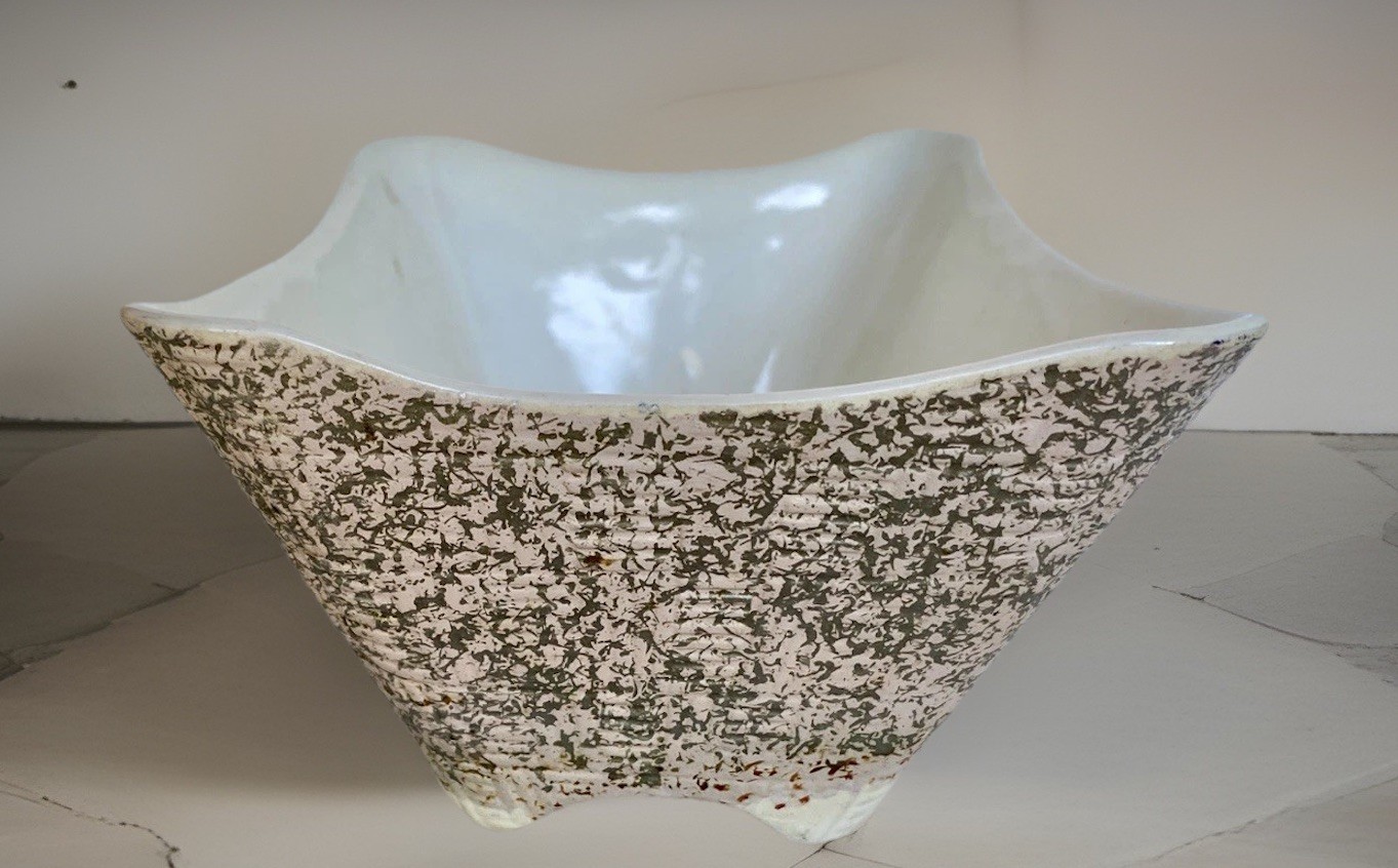Vintage Mid-Century Modern Shawnee Pottery Basket Weave Planter, 9″ Long