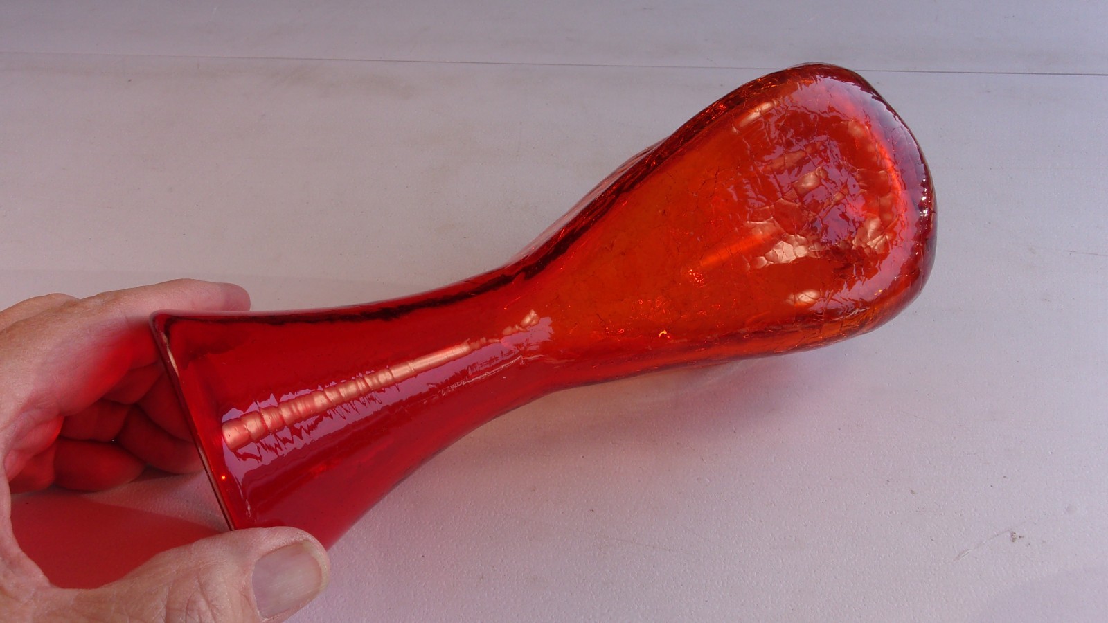 VTG Blenko Rainbow Glass Redish Orange Crackle Glass Pinched Body Art Glass Vase