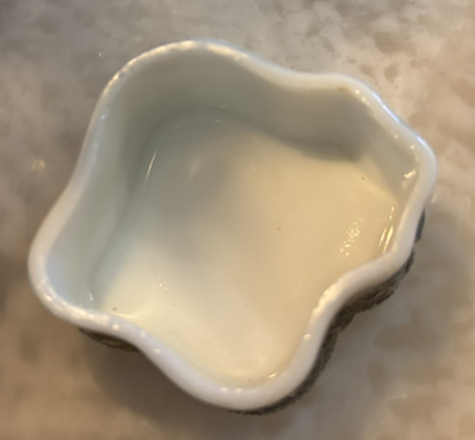 Antique Dithridge & Co late 1800’s Pair (2) White Milk Glass Jewel Boxes Rare