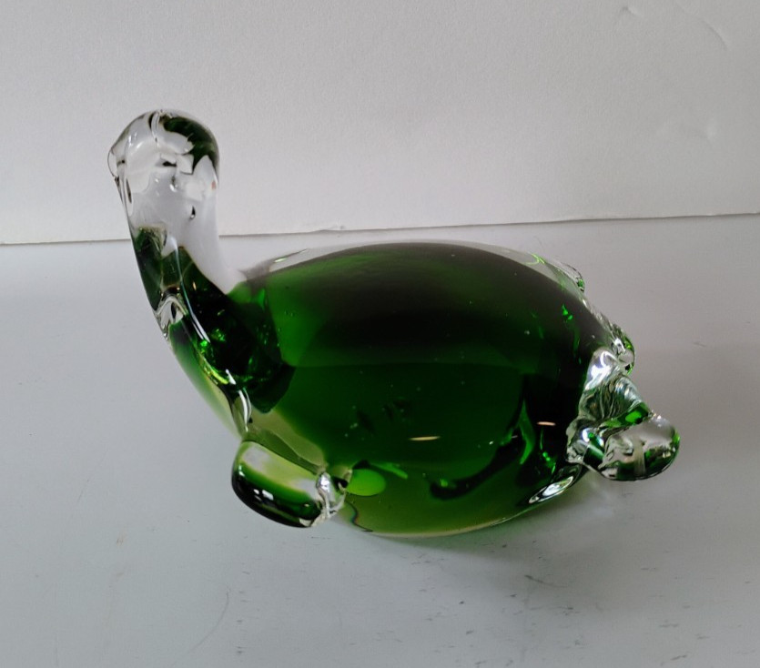 Vintage Handblown Art Glass Clear Green Sea Turtle Figurine Paperweight