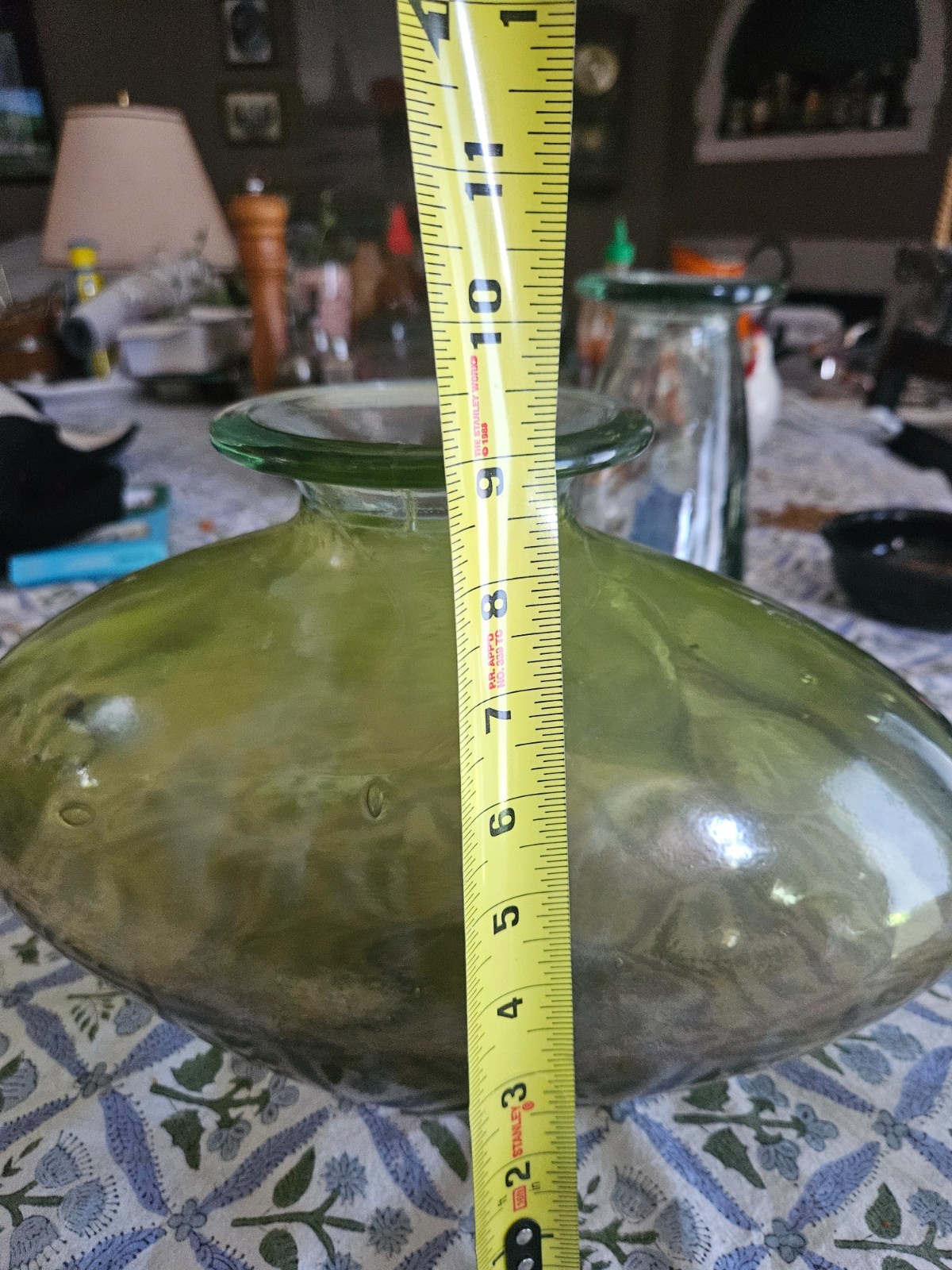 VTG Heavy Glass onion balloon seeded Spain Hand Made 8 lbs 14 “wide 9 ” tall