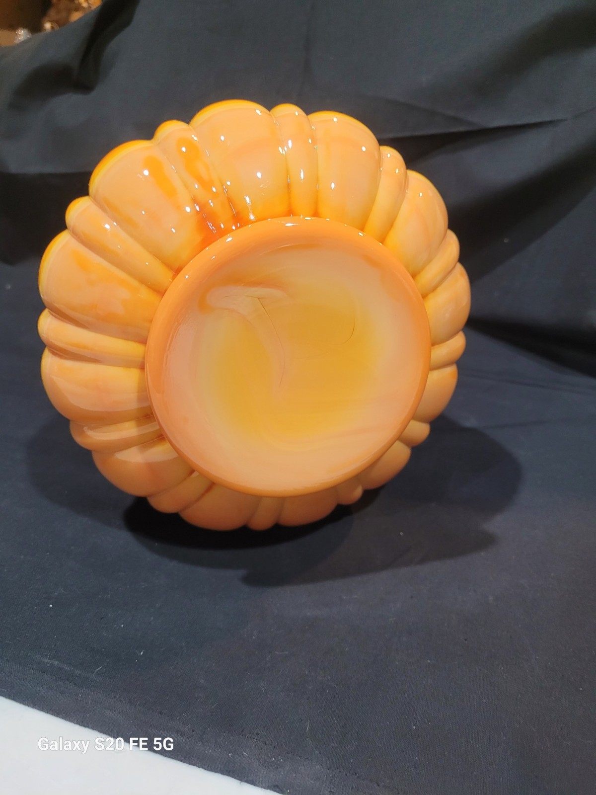 Vintage LE Smith Bittersweet Ribbed Swung Stretch Art Glass Vase MCM 18″