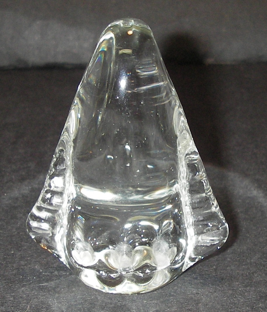 PAPERWEIGHT US Commemorative Fine Art Gallery Glass Clear Figural Penguin