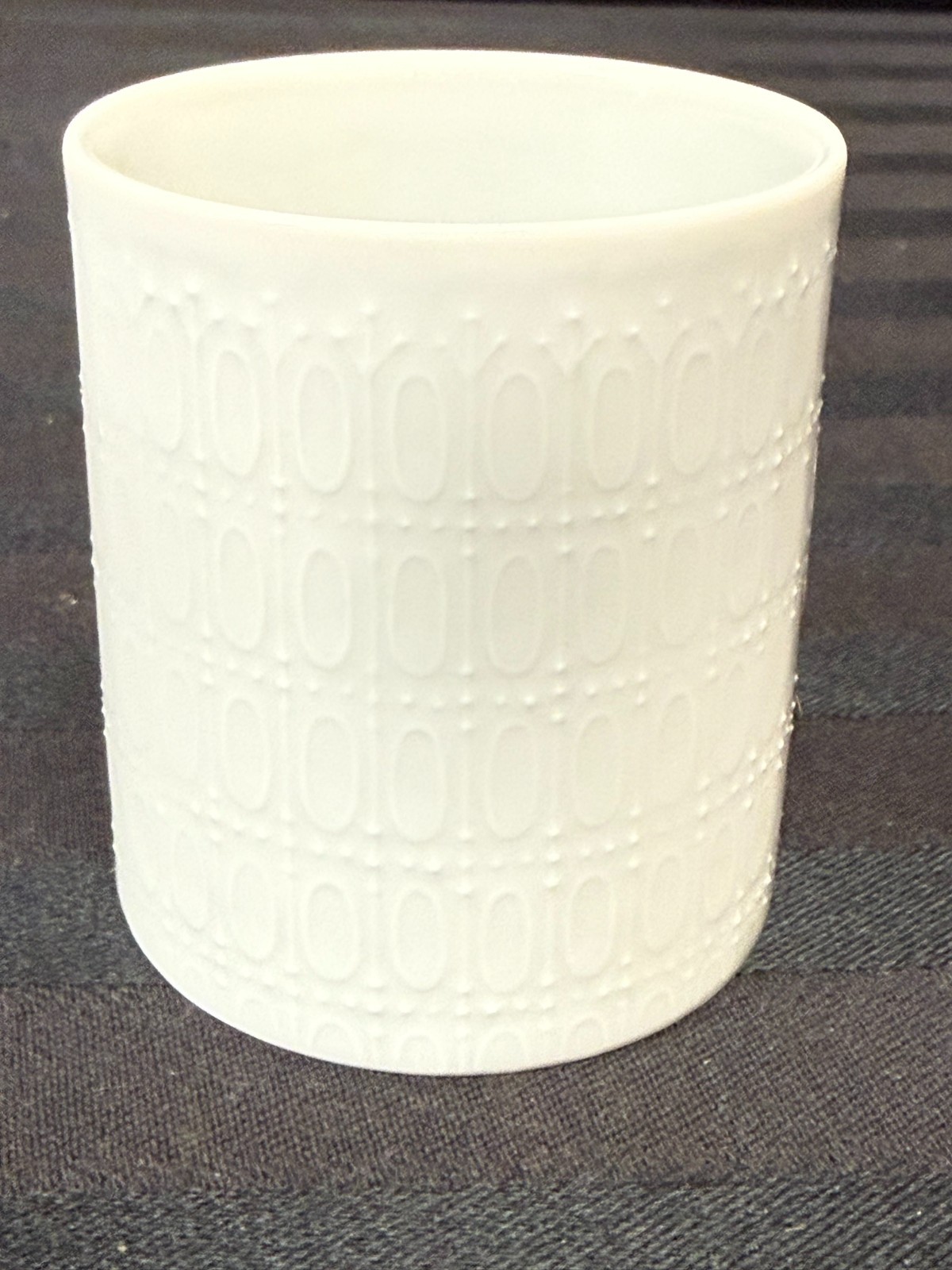 Bjorn Wiinblad Rosenthal Studio Line Romance Porcelain 3″ Jar Vase