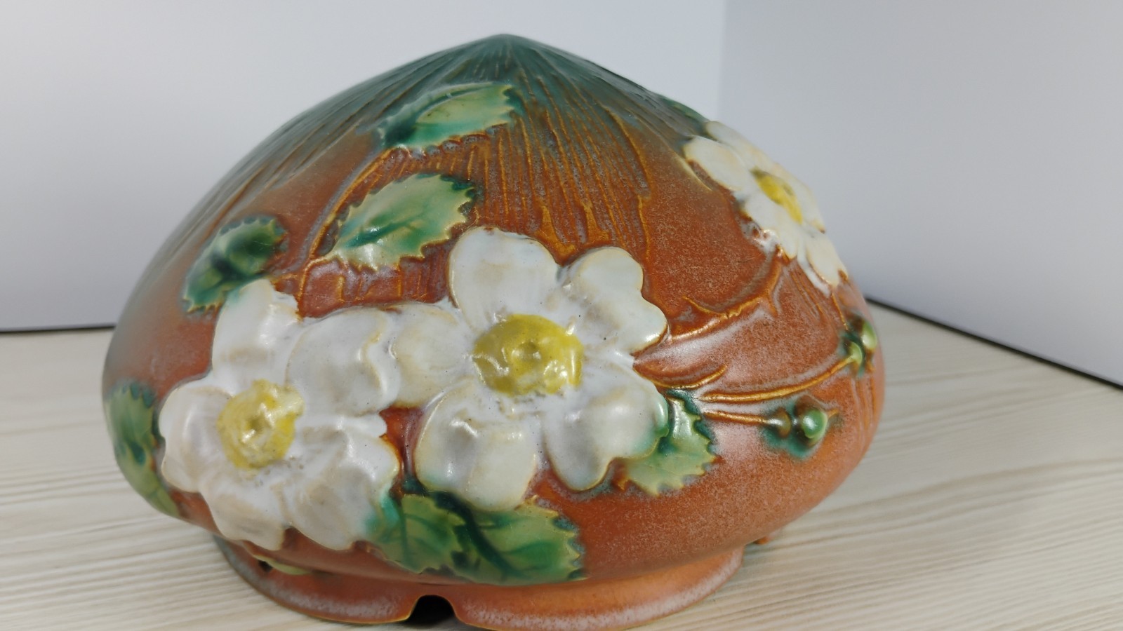 Vtg 1940 Roseville White Rose Autumn Brown Hanging Basket Planter 463-5 No Chain