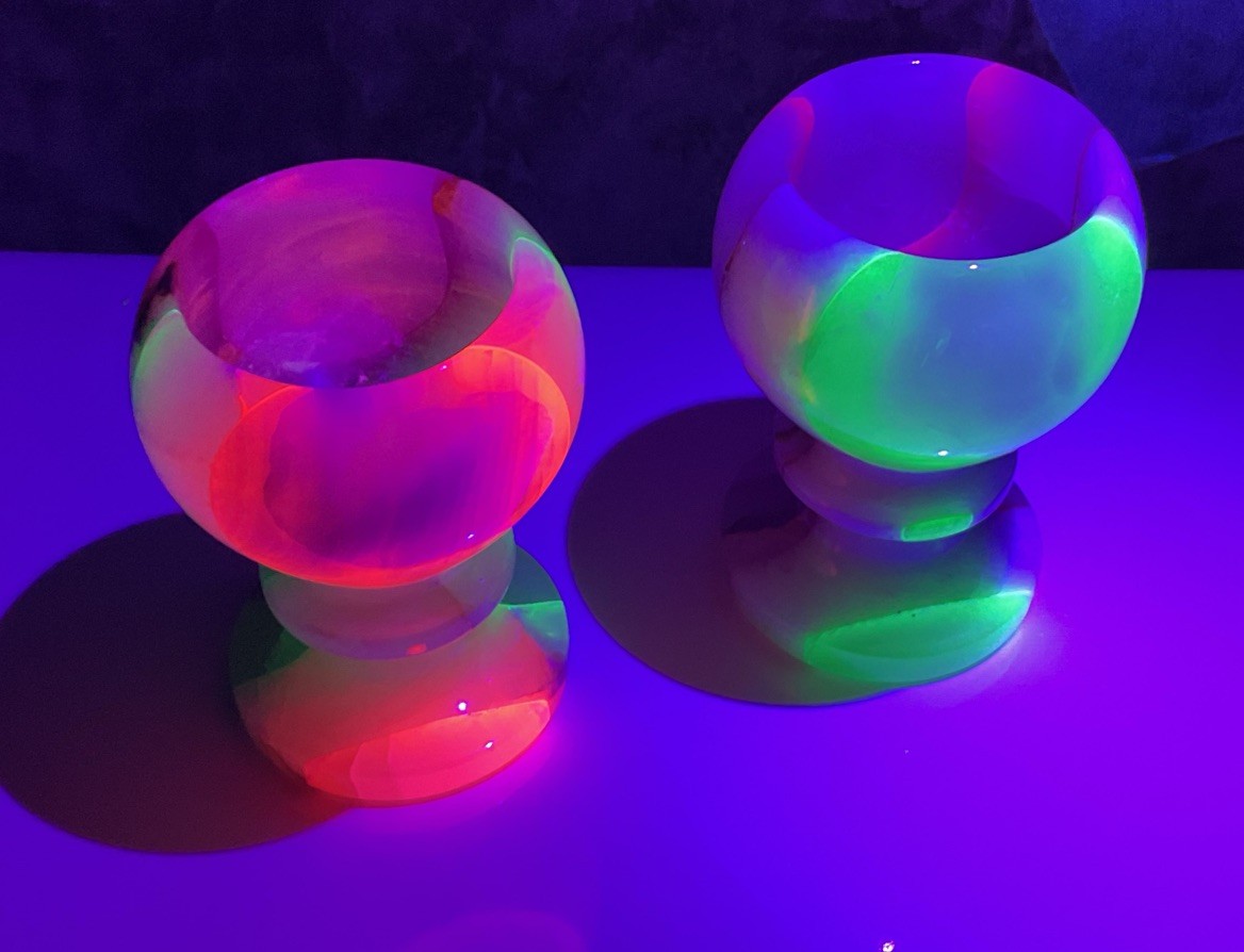 Pair MINI Opaline Art GLASS GOBLETS UV Reactive Uranium Cadmium Glow Boxed 3”