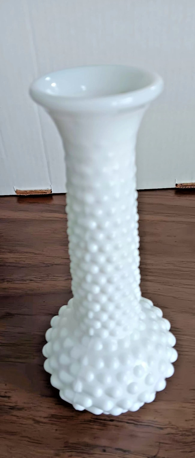 Vintage Hobnail White Milk Glass 7 3/4” Bud Vase E.O. Brody Co Made in USA