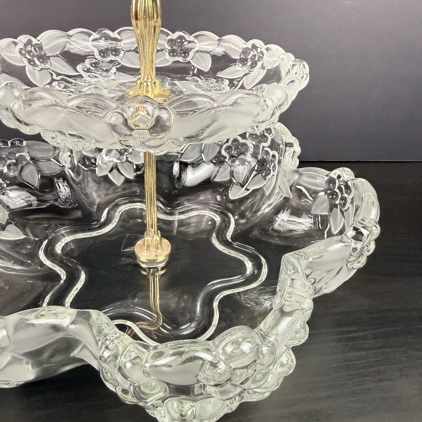 Vintage Mikasa Walther Glas Germany Crystal 2 Tier Server Frosted Floral Gold