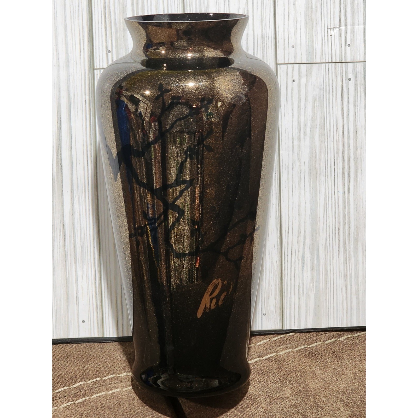 Fenton Richard Delaney Silhouette On Ebony Collection 10.5″ Vase 1986 8812 EK