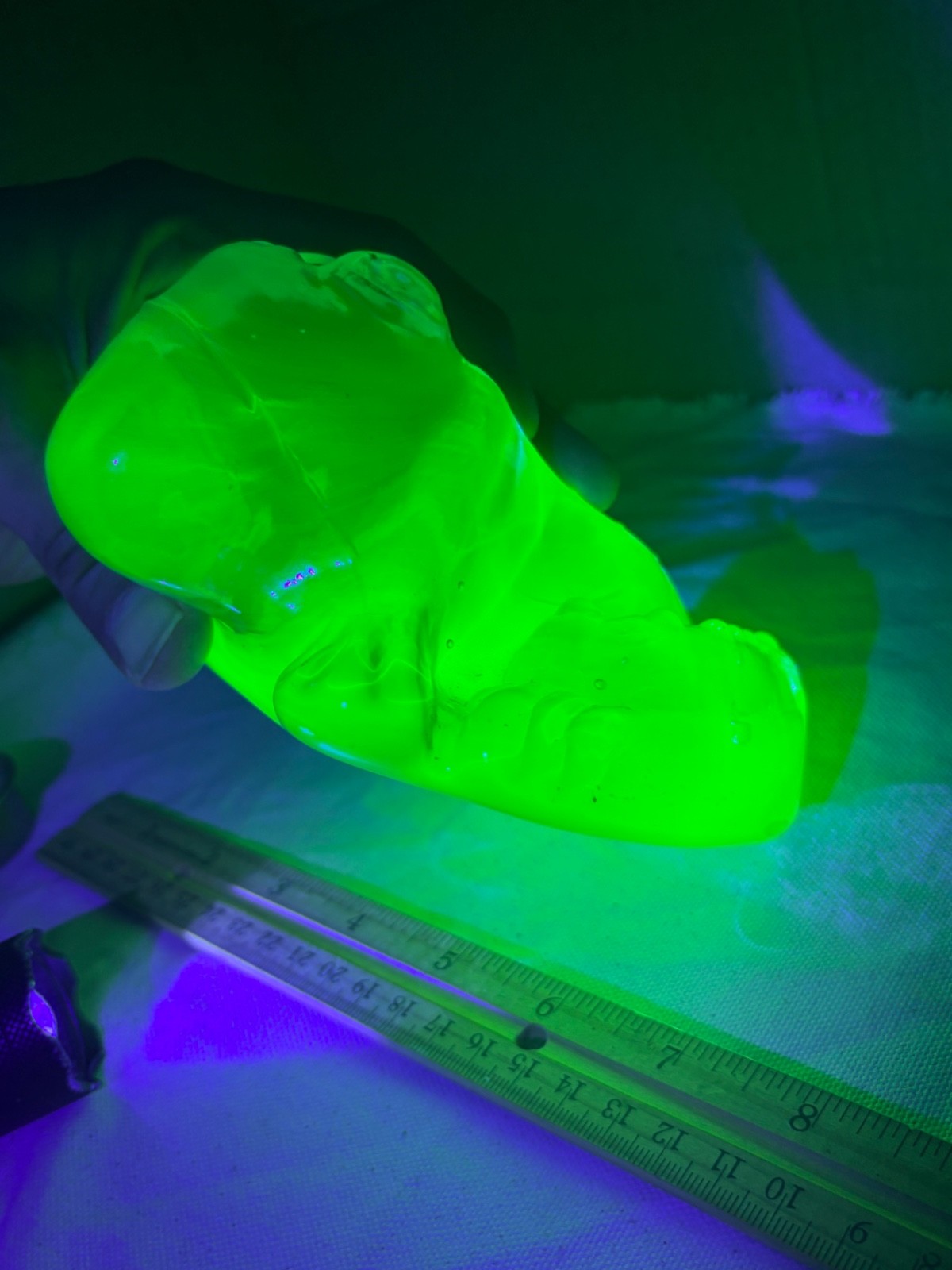 URANIUM COBALT blue glass frog figure HEAVY 2LB 11oz GLOWS UV handmade unique