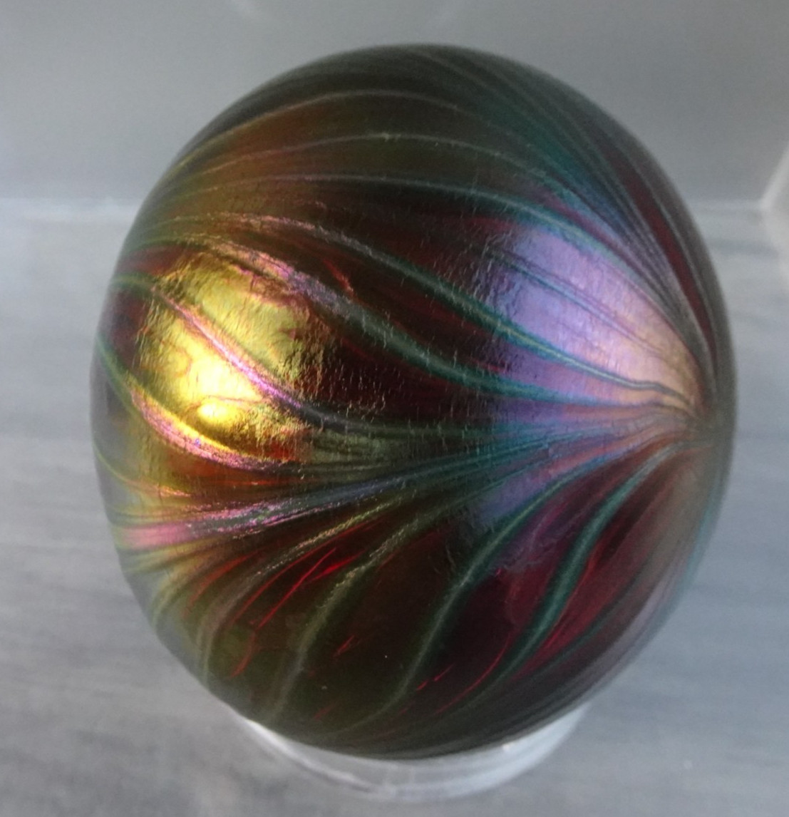 Signed Lotton Ltd 1999 Darby Graham Studio Glass Pulled Feather Paperweight RED