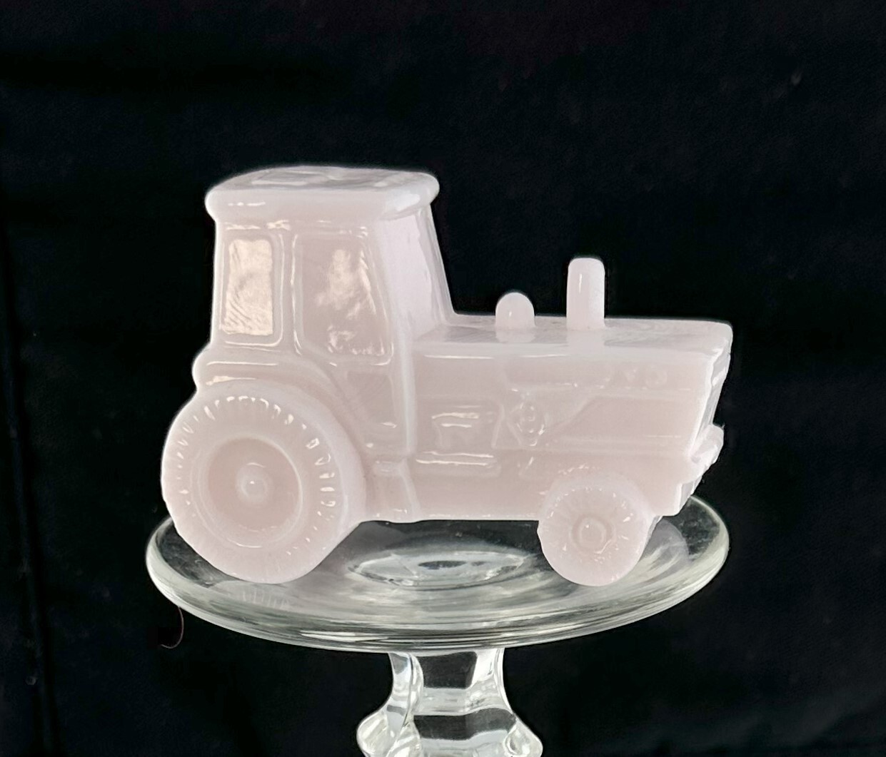 Boyd Glass Tractor Cashmere Pink