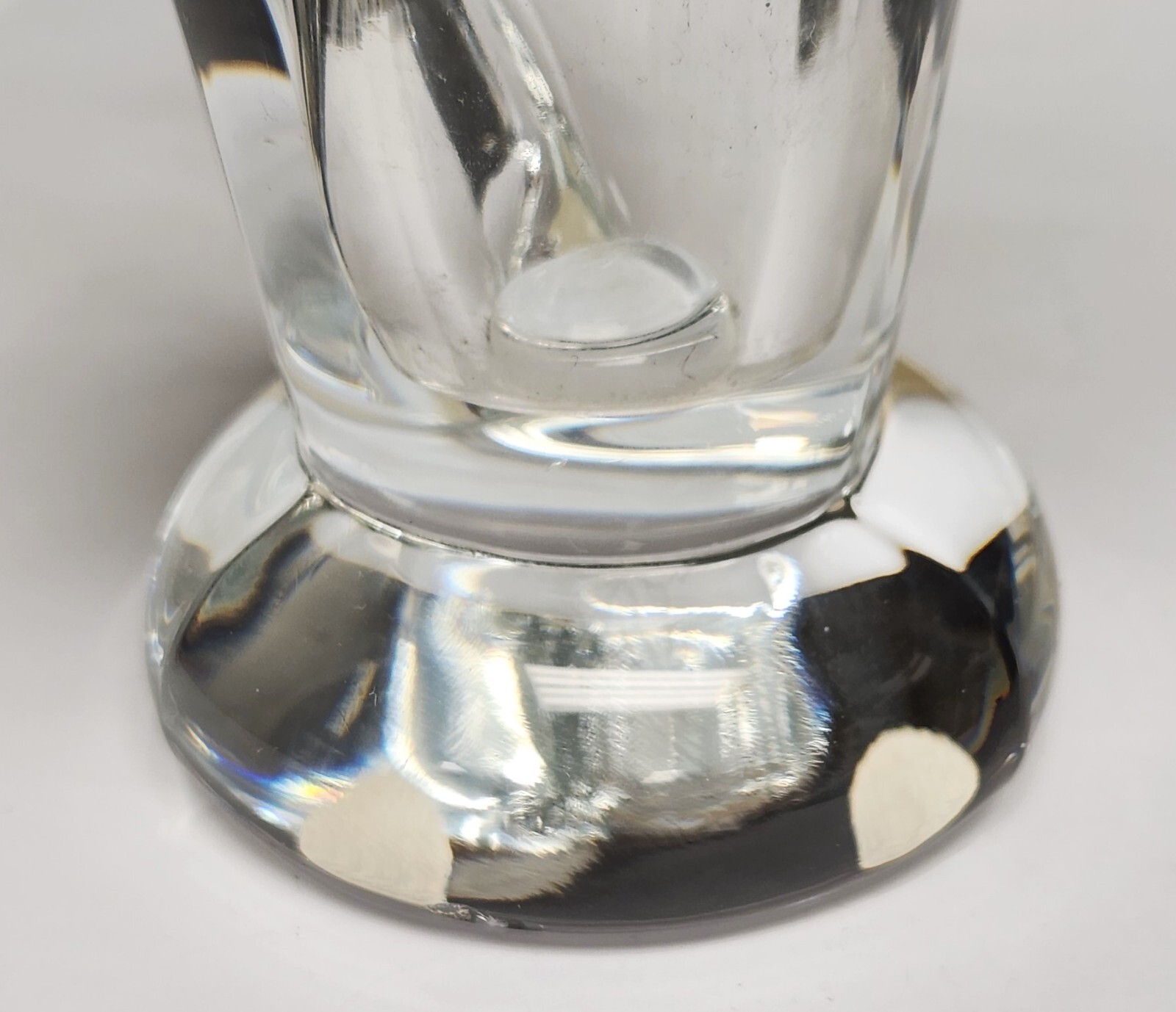 Art Vannes Le Chatel Calla Lily Vase 7.5″ Clear French Glass Crystal Modernist