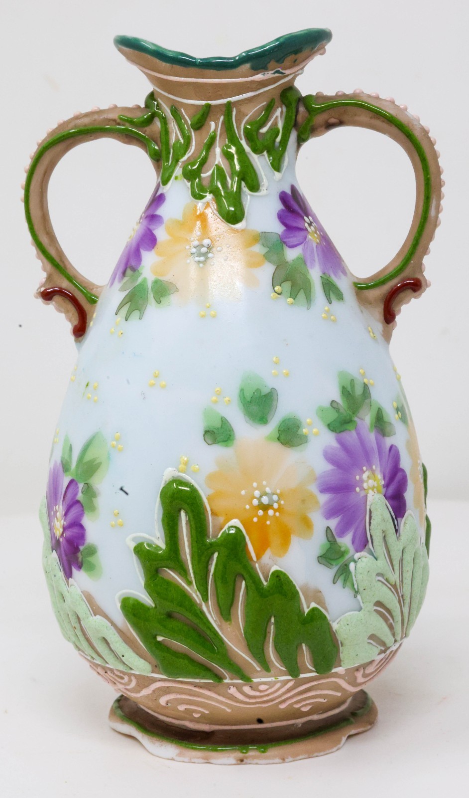 Antique c. 1920 Nippon Moriage Vase 4.5″ T Japan Vintage Very Good Condition