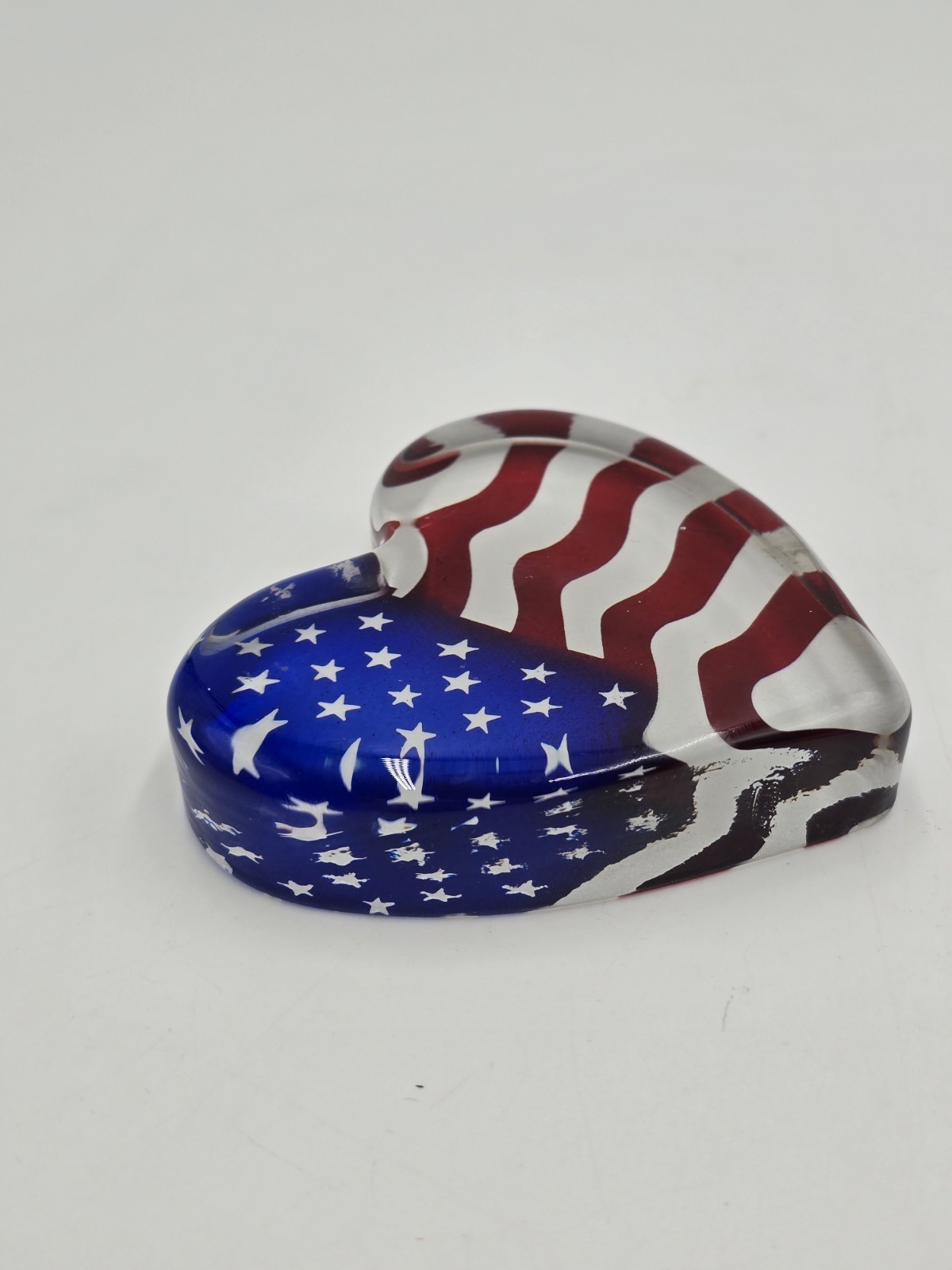 Fenton American Flag Heart Paperweight Patriotic USA Art Glass Signed 4″