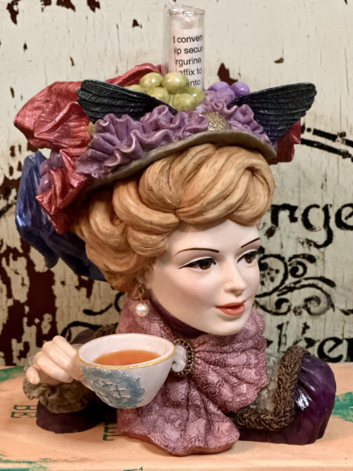 2003 Cameo Girls Sasha 1898 “Victorian Tea Party” Lady Vase Edition #900/1500