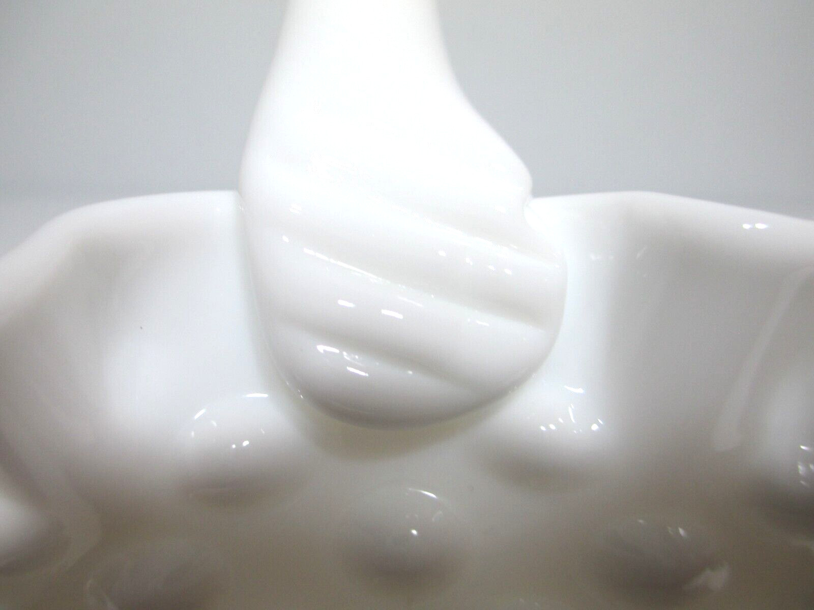 Vintage Fenton Glass Basket White Milk Glass Hobnail 7 7/8″ Tall #2