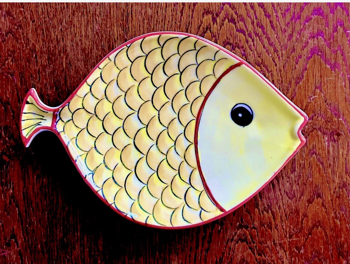 Andrea By Sadek Koi Fish Dish/Plate Yellow & Red Ceramic 8.5” No Chips