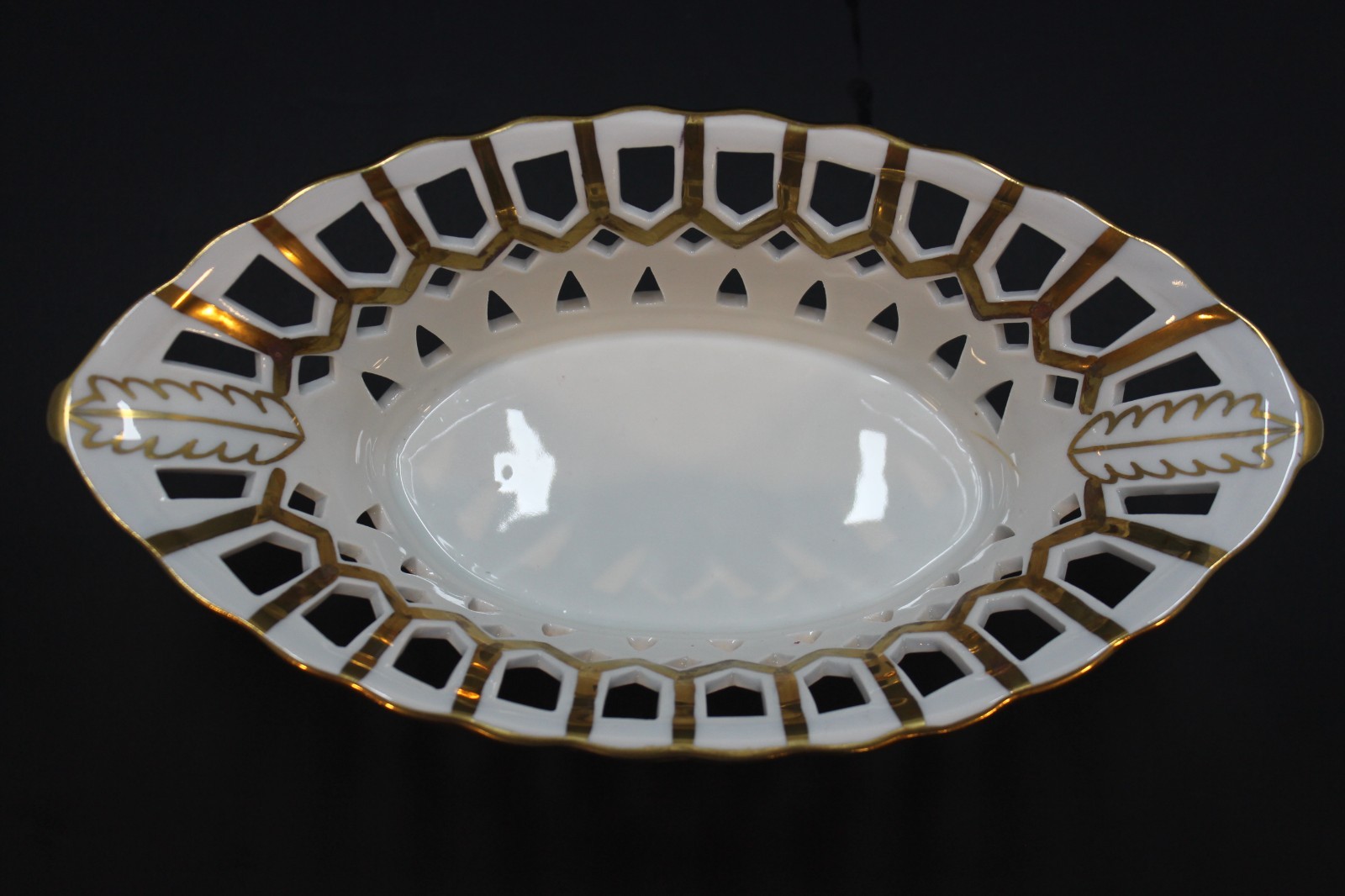 Andrea By Sadek Reticulated Footed White Porcelain Basket Bowl Gold Detail