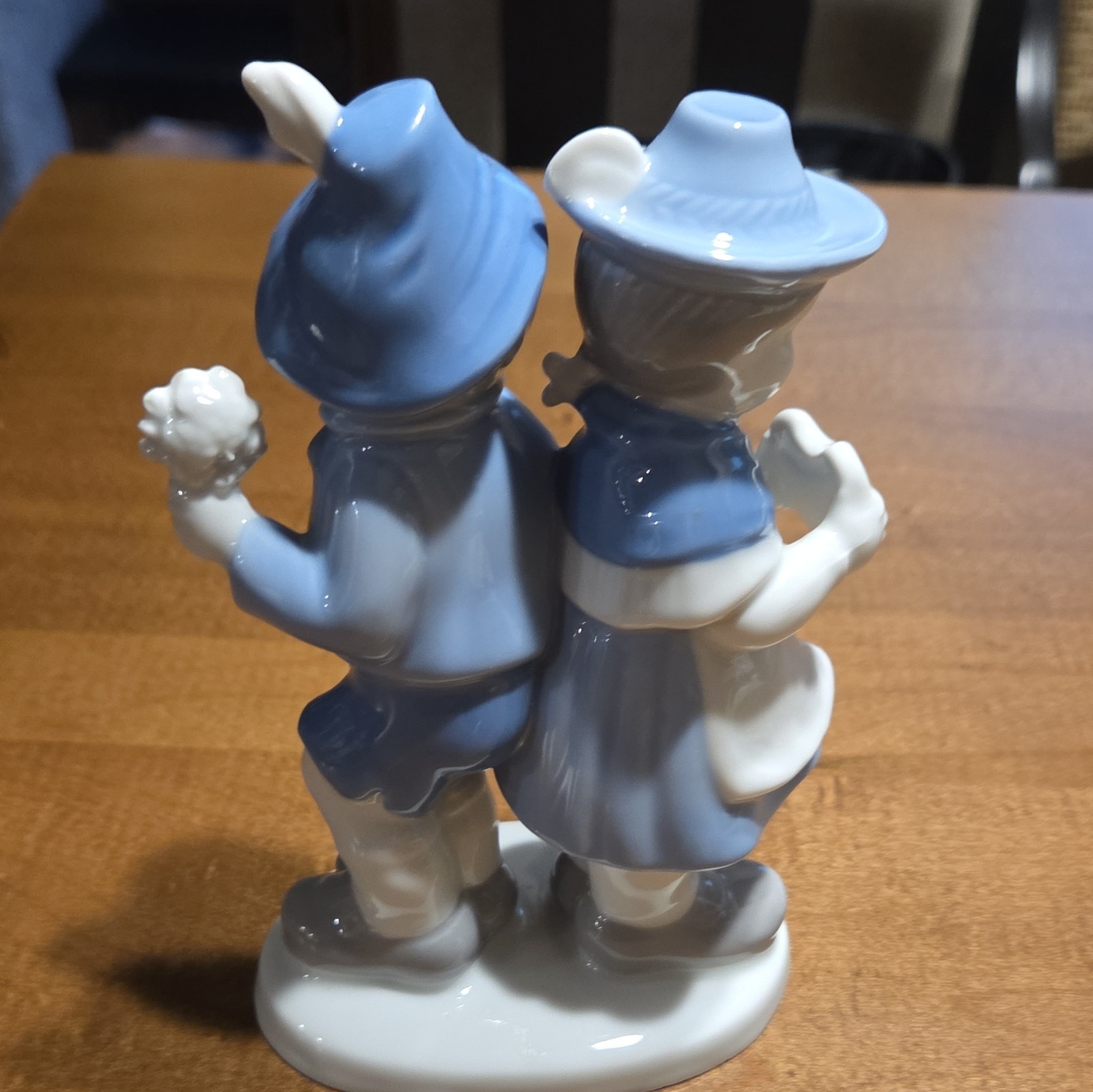 Boys And Girl Glossy Finish