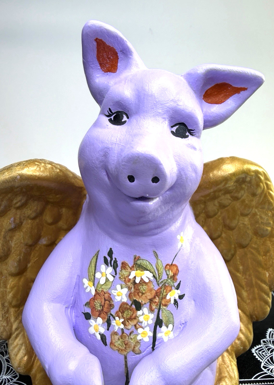 Lavender Pig Figurine Hand Painted w/Flowers & Wings Signed – Dopamine Decor