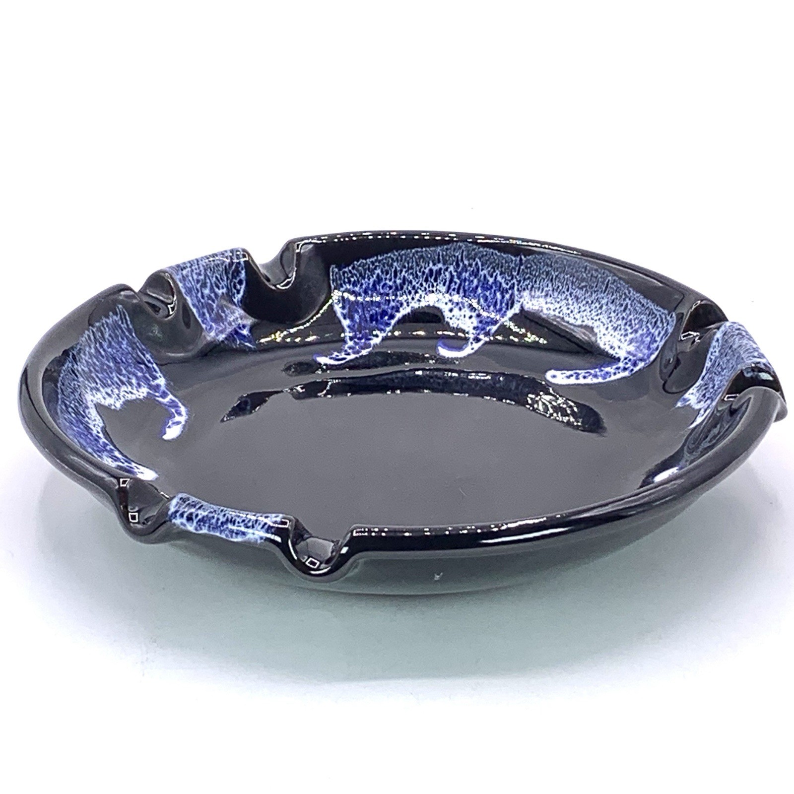 Vintage Blue Mountain Pottery Round Ashtray Blue Drip Glaze 9.25″ Made in Canada
