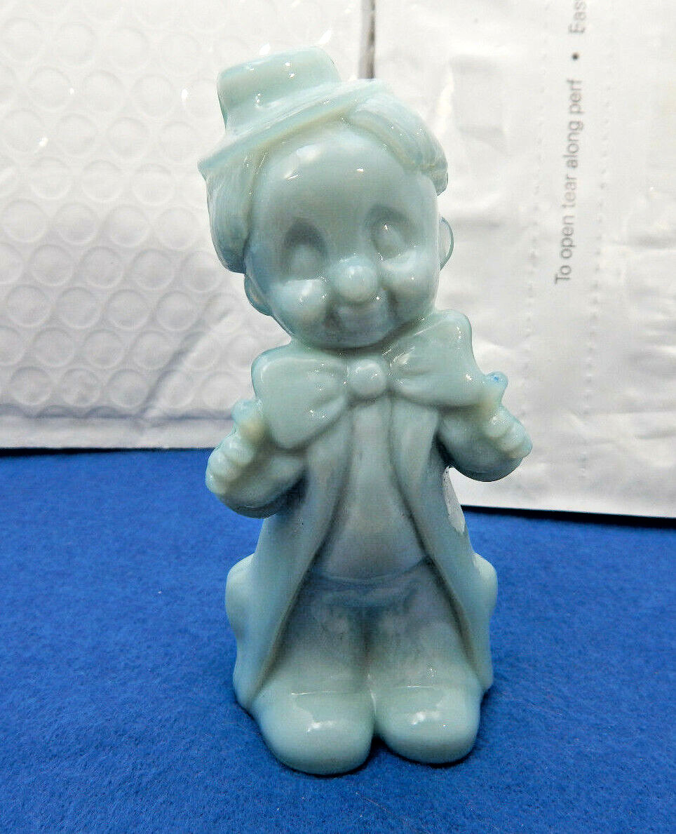 VINTAGE BOYD GLASS ~ SEA GREEN CHUCKLES THE CLOWN FIGURINE ONE LINE 4.0″ TALL