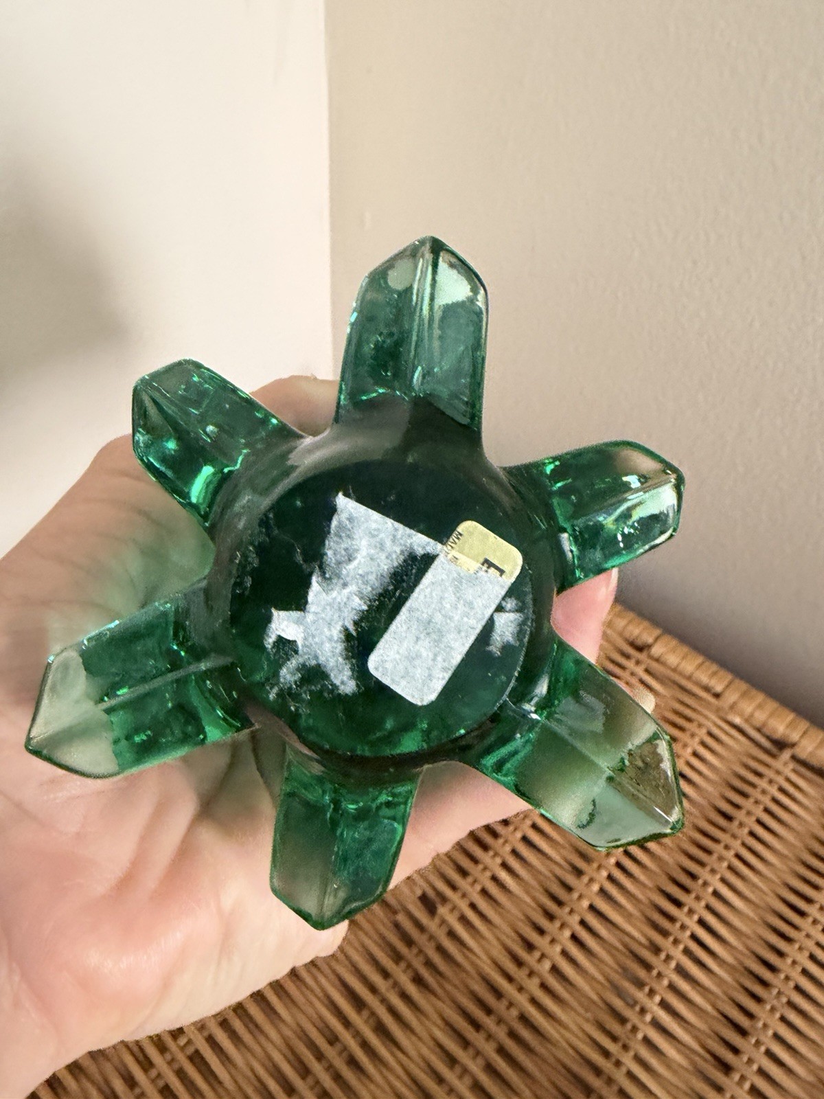 Vintage Studio Art Blown Glass Green Christmas Tree Figurine Beautiful 6″h