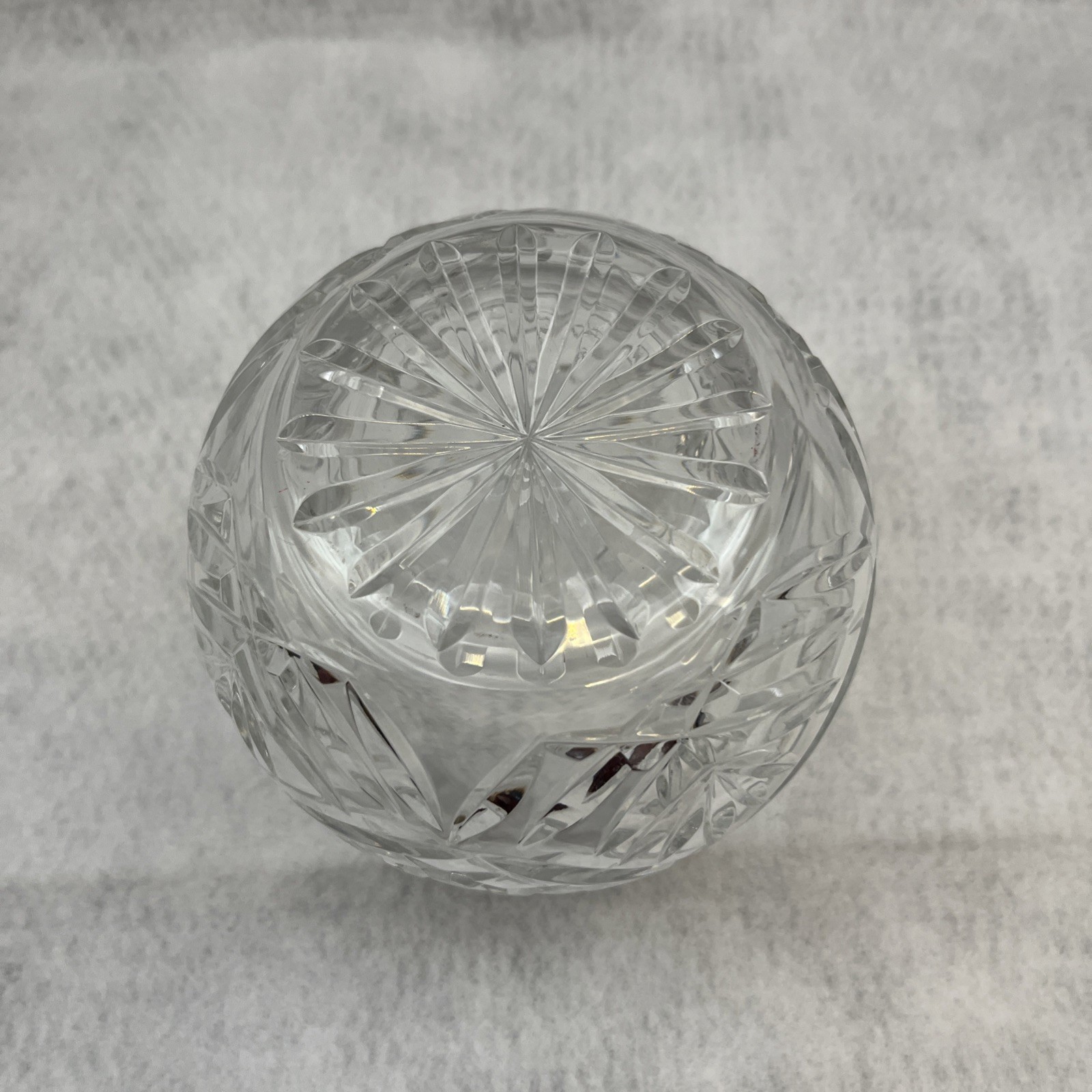 Crystal Cut Glass Round Ball Shape Vase Rose Bowl Sphere Globe Leaded 4″ tall