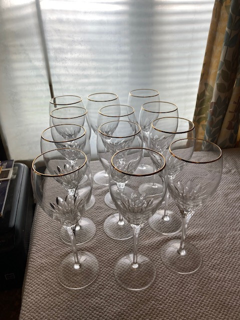 Mikasa Gold rimmed Platinum Water Goblet set (12) FREE SHIPPING
