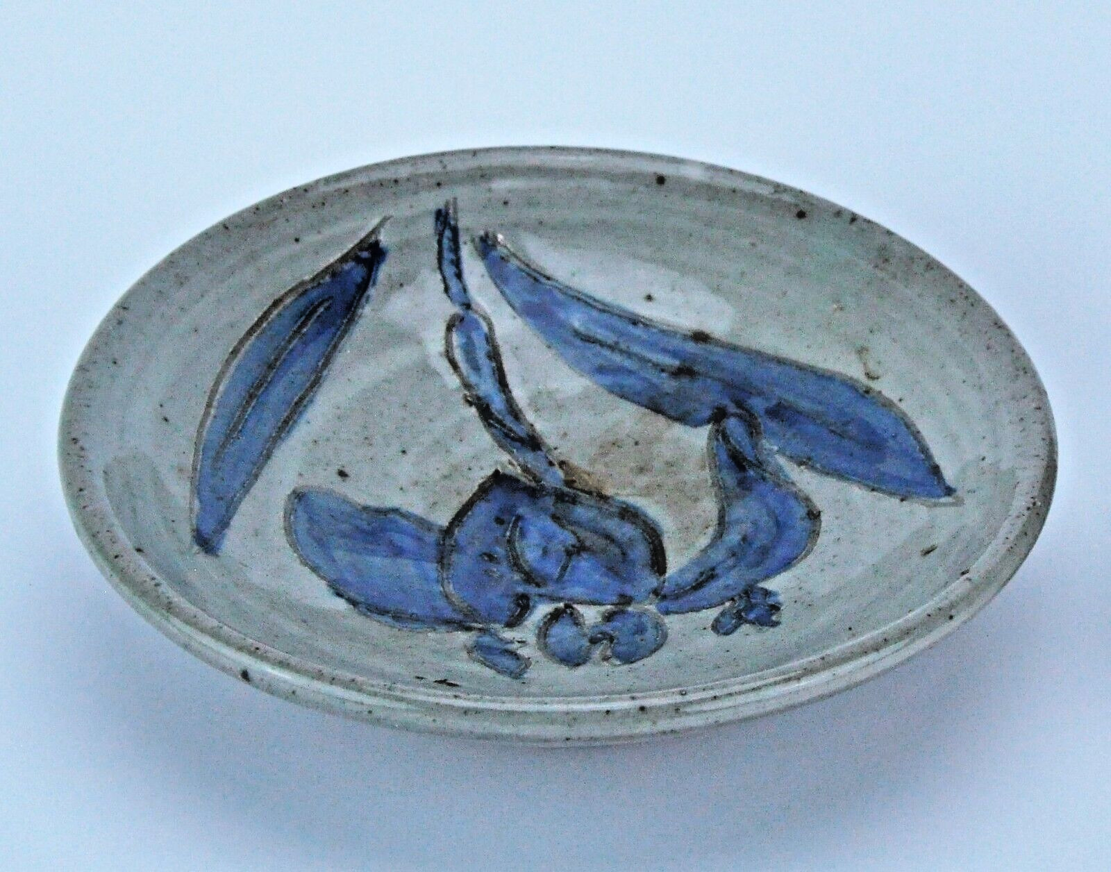 Antique Chinese Qing Dynasty or earlier bowl 6” diameter, 1 ½” tall (BI#190110