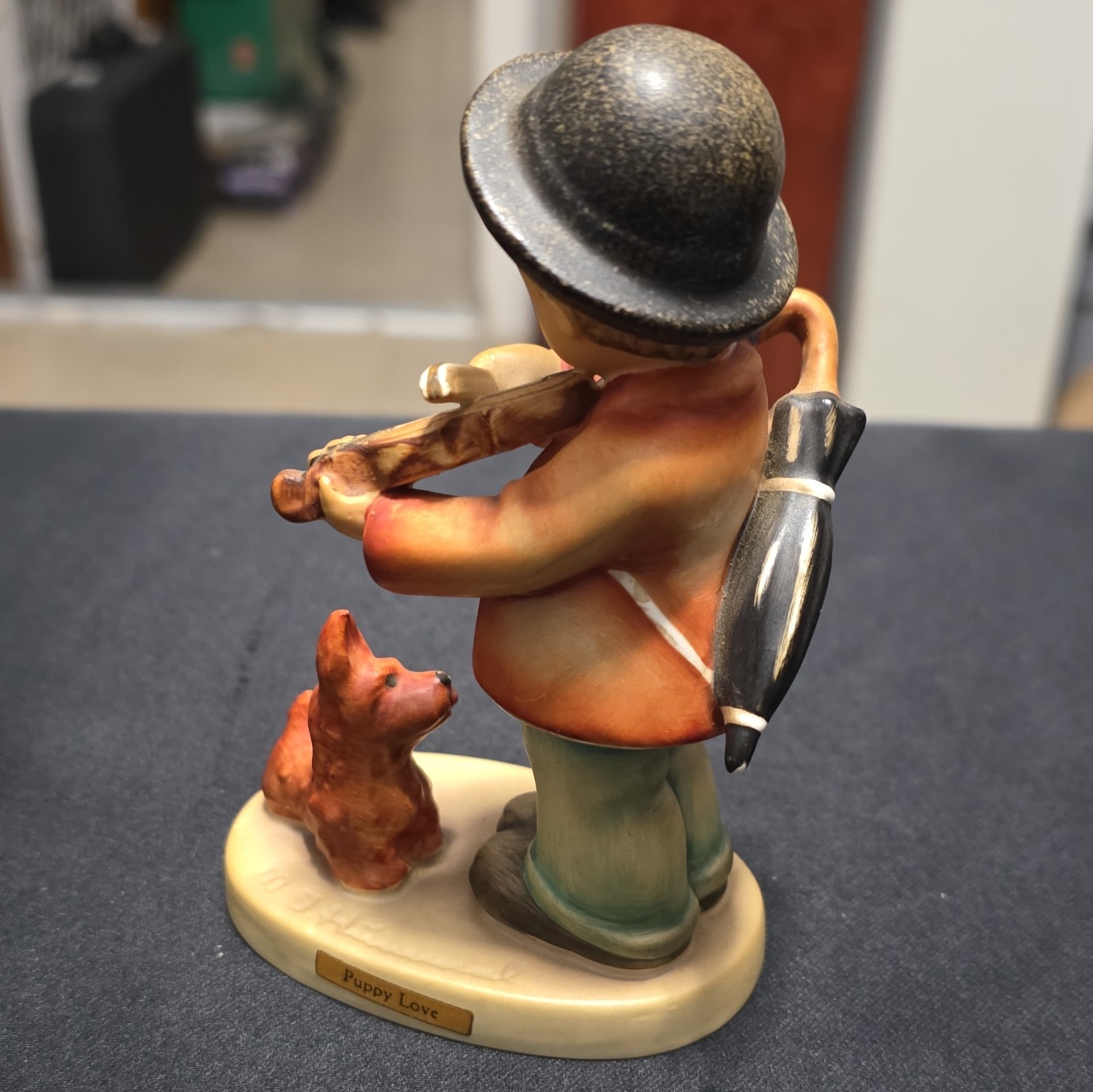 Goebel Hummel Puppy Love Figurine #1 TMK3 Stylized Bee 1960s West Germany