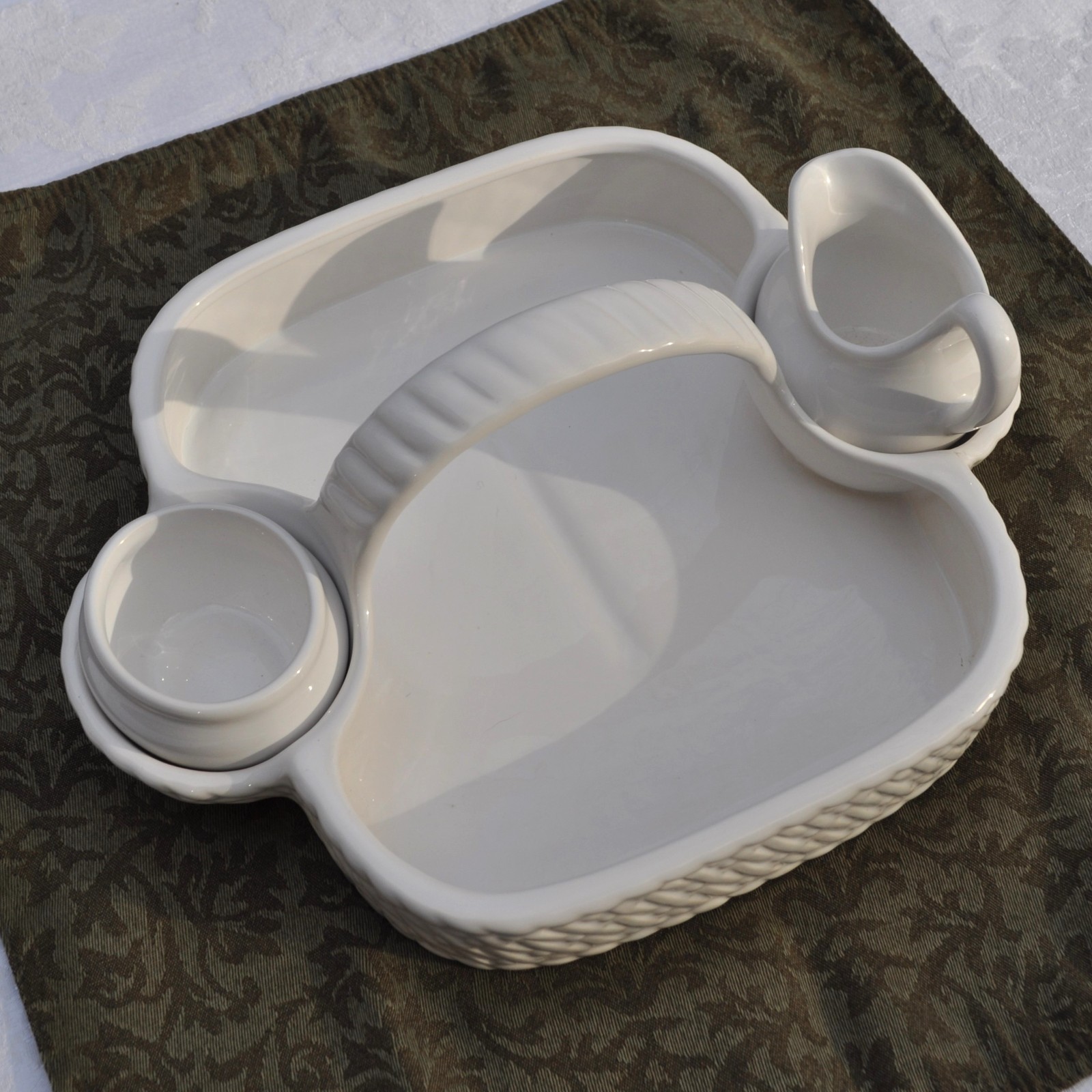 Ceramic Strawberry Basket Weave Server w/ Cream & Sugar Sur la Table Portugal