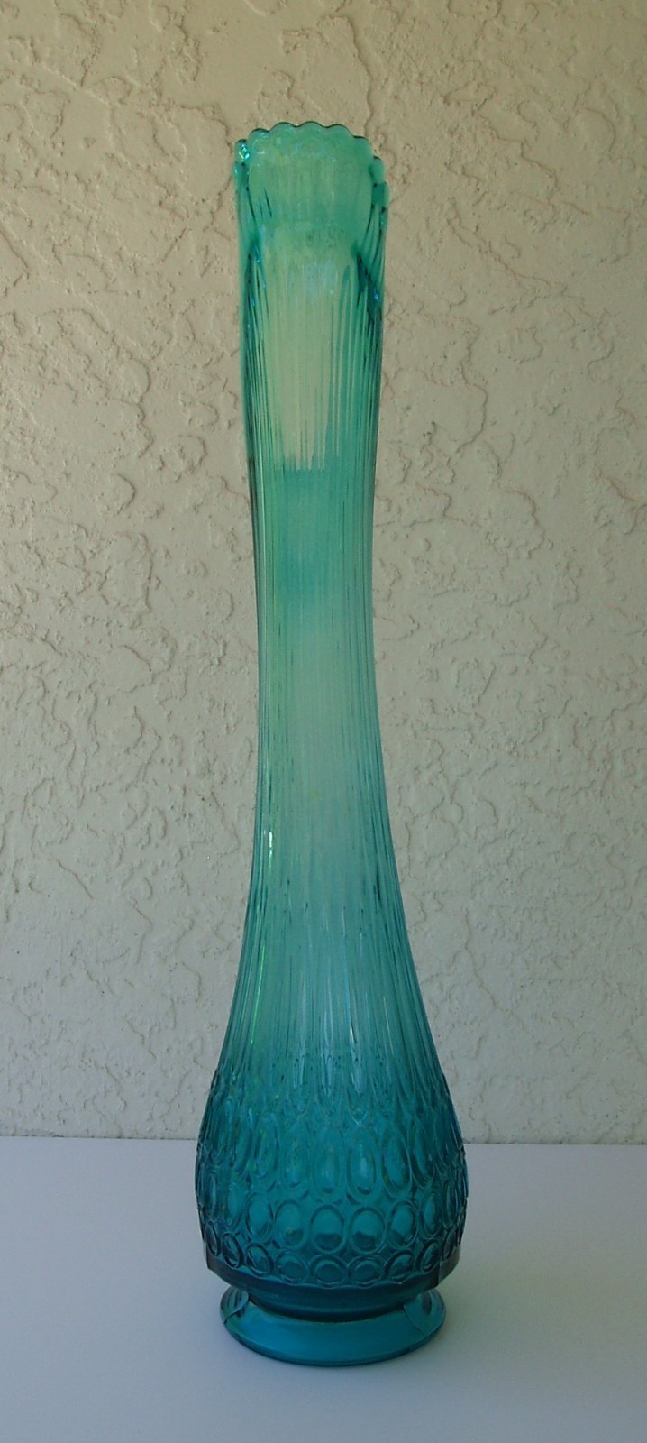 Vintage LE Smith Peacock Blue Glass Thousand Eyes Swung Vase Large 20 3/8″T MCM