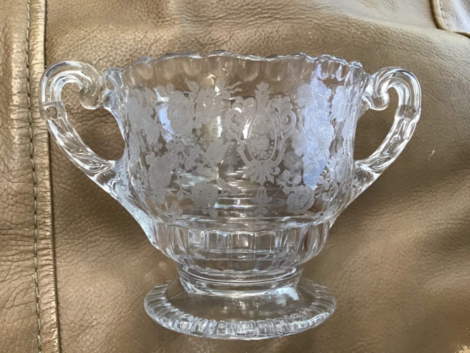 CAMBRIDGE ROSE POINT SUGAR AND CREAMER SET, CLEAR GLASS