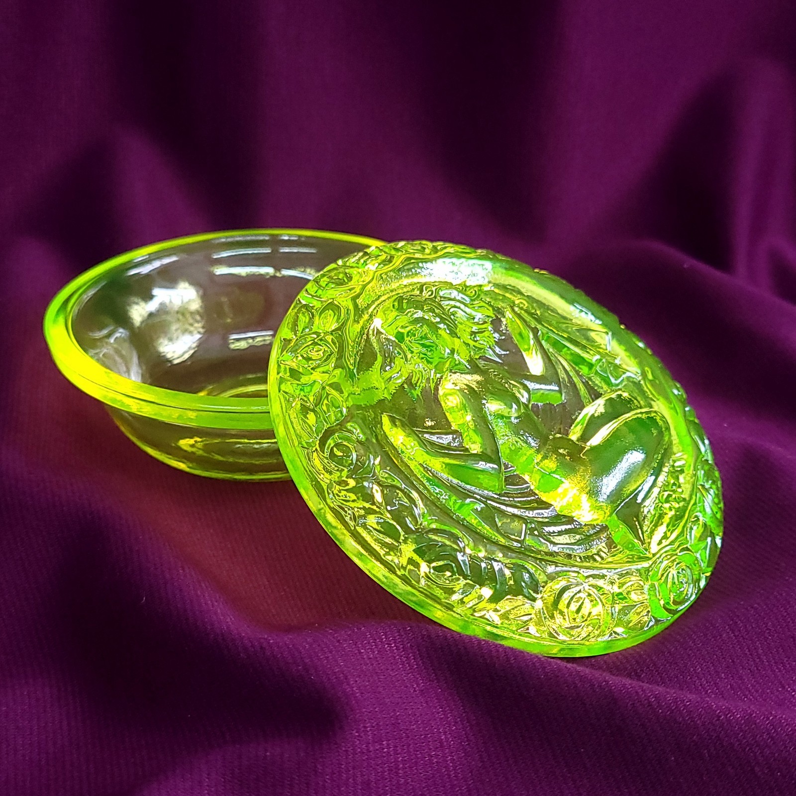Uranium Yellow Glass Box Nude Woman Vaseline Clear Jewelry Box Art Deco