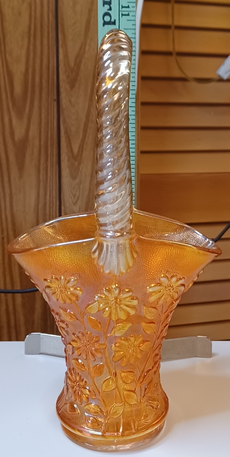 Imperial glass Carnival iridescent Daisy flower Marigold Basket Vintage