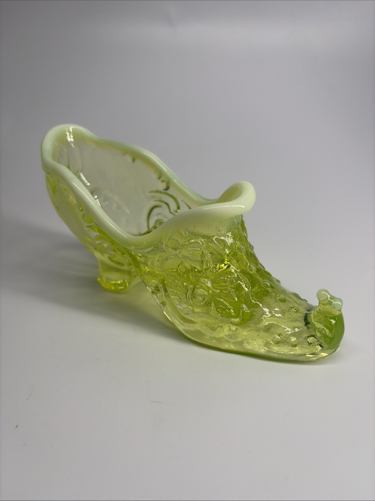 Mosser Opalescent Vaseline Uranium Rose Slipper Shoe Figurine 6″ UV Glow Vintage