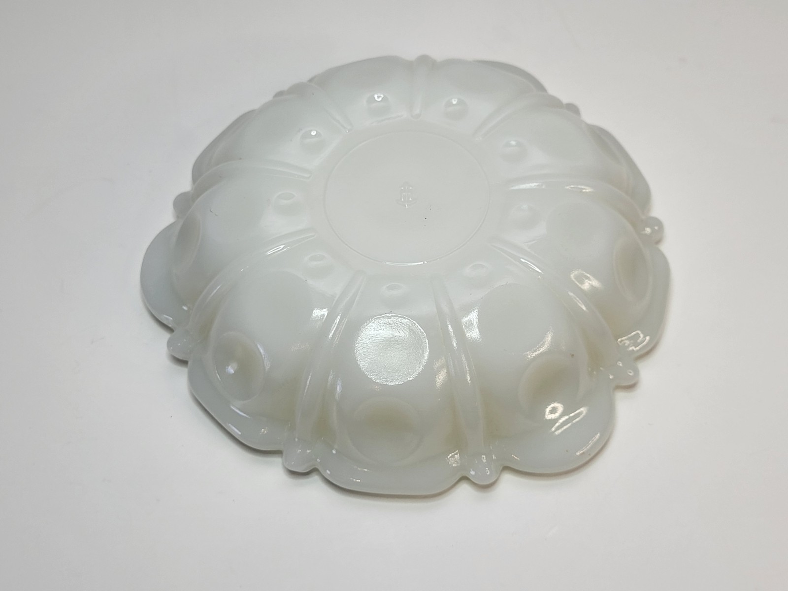 Anchor Hocking Milk Glass Thumbprint Trinket Dish Ashtray Candle Holder Vintage