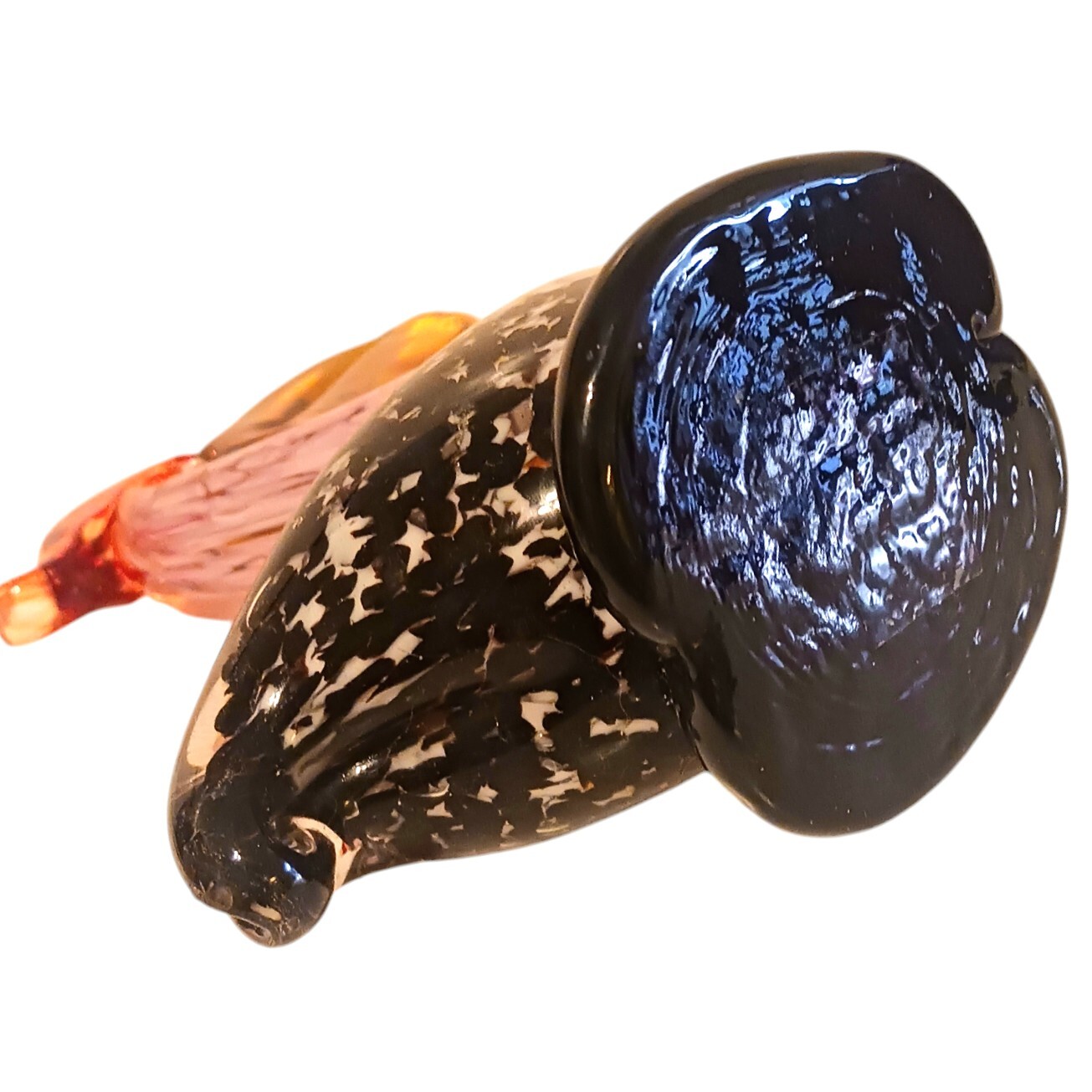 Vtg Art Glass Figurine Sculpture Statue Pelican Bird w Fish 7″ Tall Multicolored