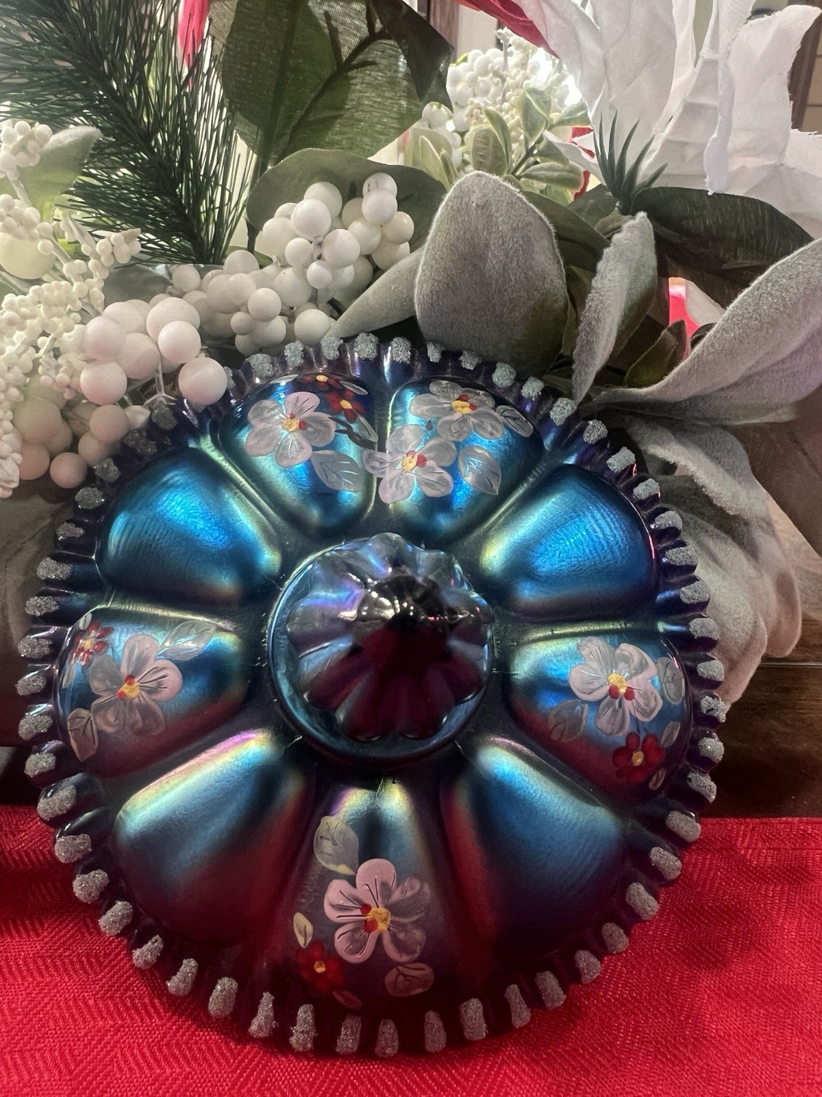 FENTON MARILYN WAGNER FAVRENE MELON CANDY DISH/BOWL WITH LID. WITH FRIT ACCENTS