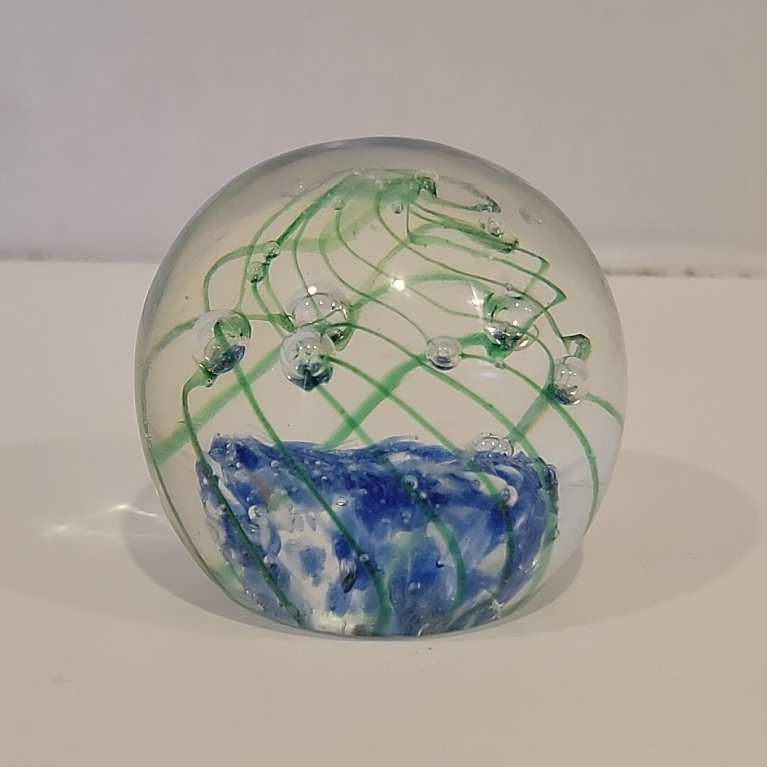 Vintage Paper Weight Art Glass Blue W/ Green Swirl Bullicante Round Sphere