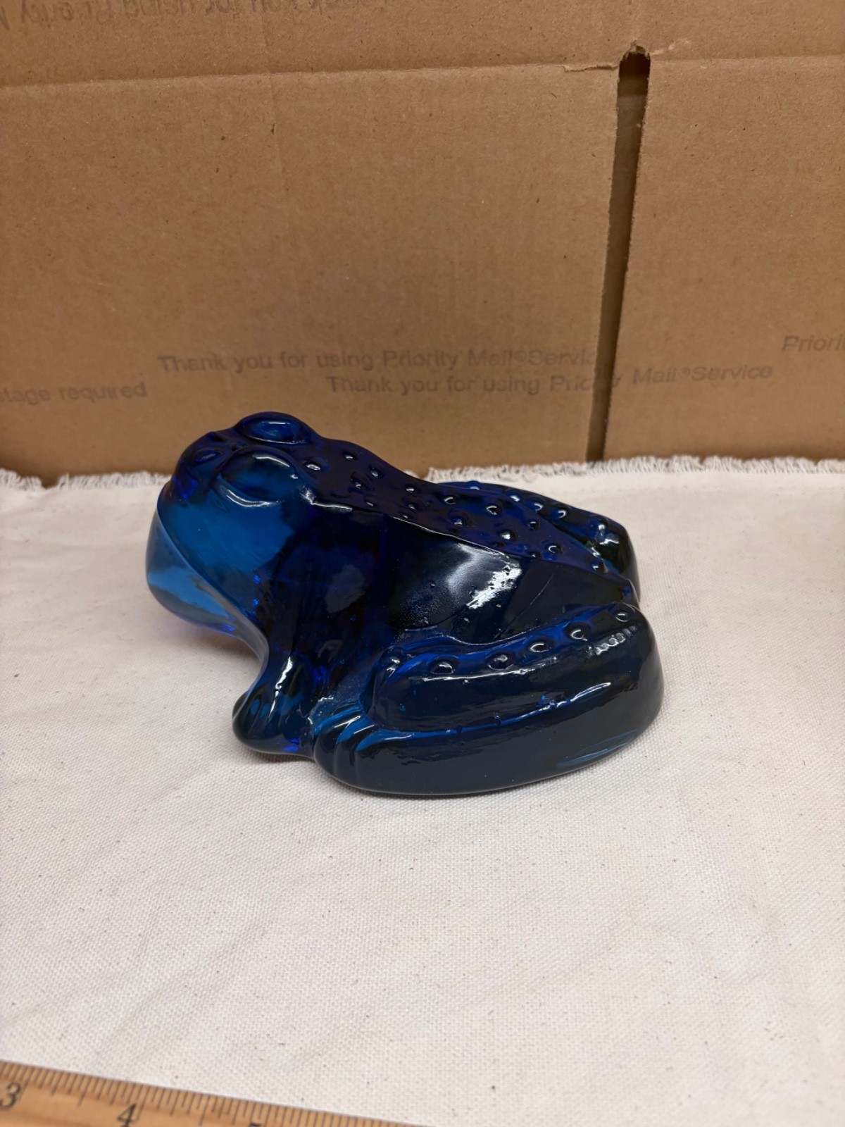 URANIUM COBALT blue glass frog figure HEAVY 2LB 11oz GLOWS UV handmade unique