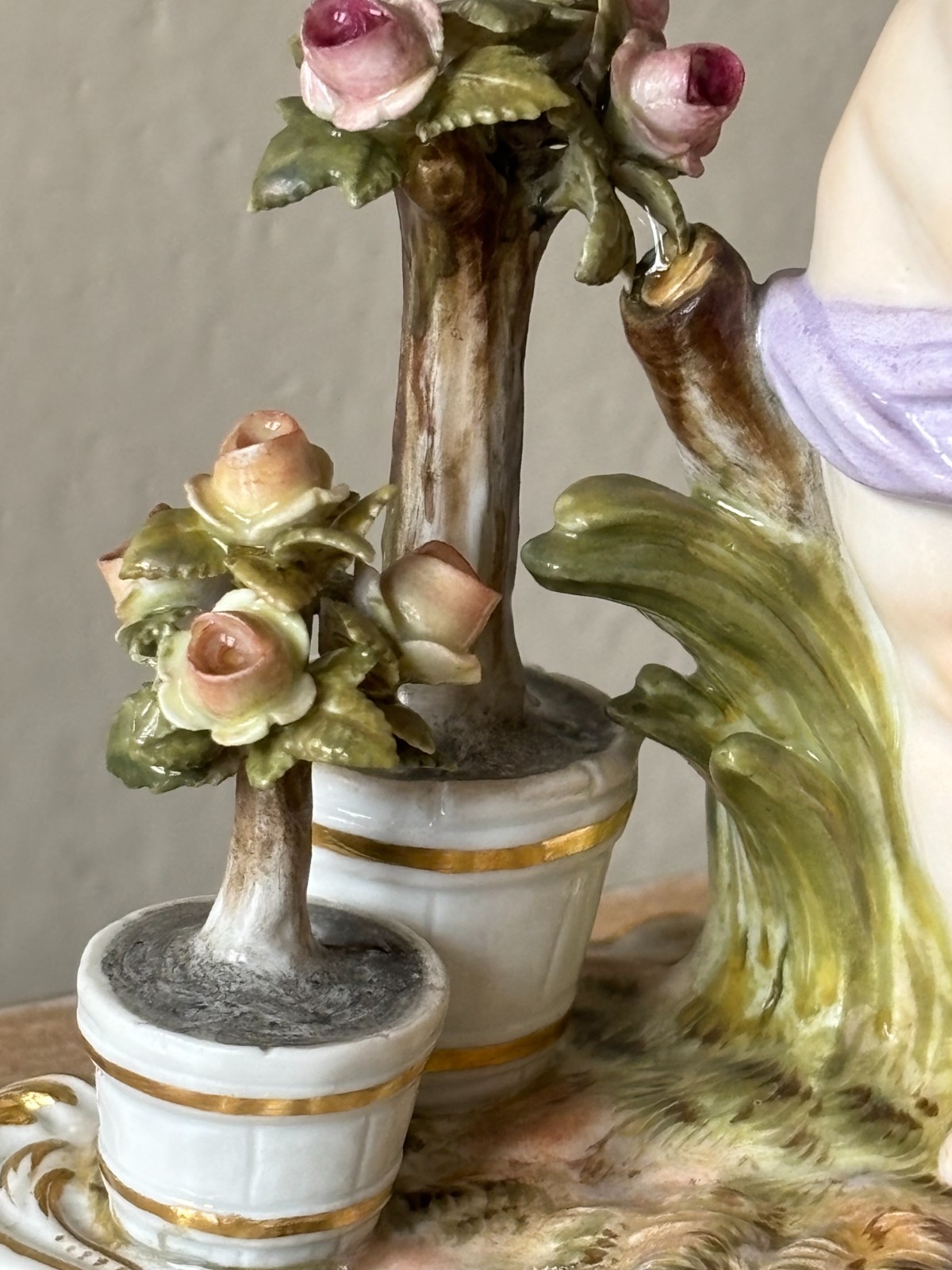 Lovely Meissen Figurine Putti Tending a Rose Garden