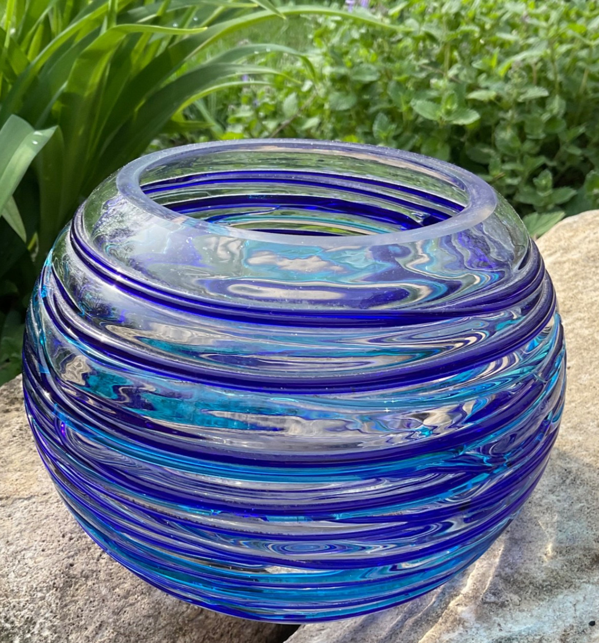 Art Glass Vase Hand Blown Clear Round Blue/Teal Swirls 6” Wedding New Home Gifts